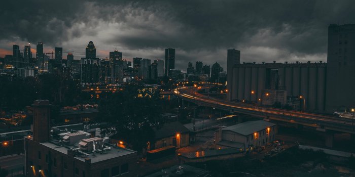 1920x1200 Download Dark City Long Exposure Wallpaper | Wallpapers.com