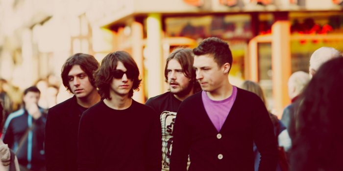 2560x2048 Arctic Monkeys Photo Ultra HD Desktop Background Wallpaper for 4K UHD TV :  Widescreen & UltraWide Desktop & Laptop : Tablet : Smartphone