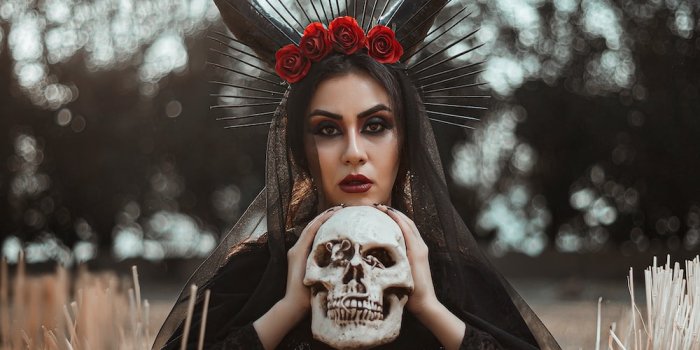 1000x1250 750+ Satan Pictures | Download Free Images on Unsplash