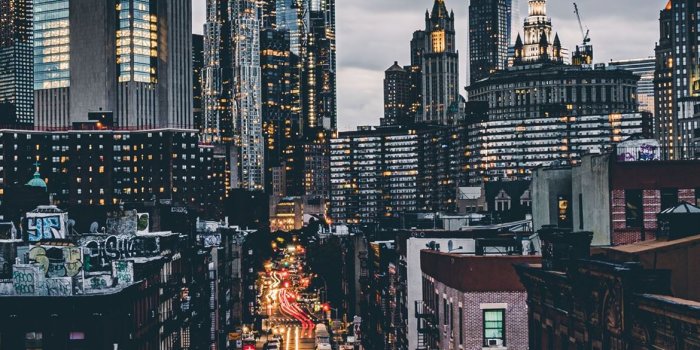 1170x2532 Best City iPhone 12 HD Wallpapers - iLikeWallpaper