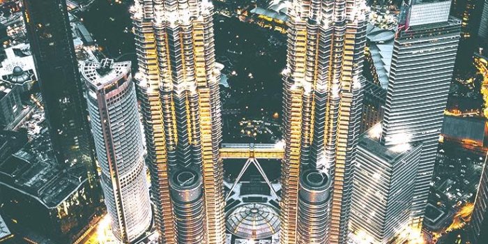 736x1308 Cities By Night iPhone Wallpaper Collection | Preppy Wallpapers | Preppy  wallpaper, Iphone wallpaper preppy, Iphone wallpaper tokyo