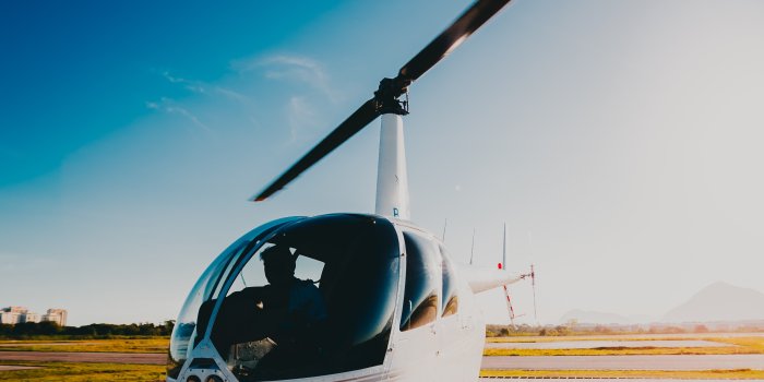 3339x5008 Helicopter Photos, Download The BEST Free Helicopter Stock Photos & HD  Images