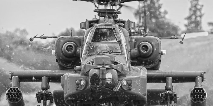 1166x699 Apache Helicopter – a wall mural for every room – Photowall