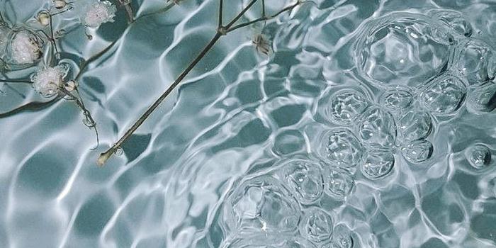 1080x1920 Download Water Light Blue Aesthetic iPhone Wallpaper | Wallpapers.com