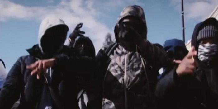 1600x900 Download Uk Drill Artists On Street Wallpaper | Wallpapers.com