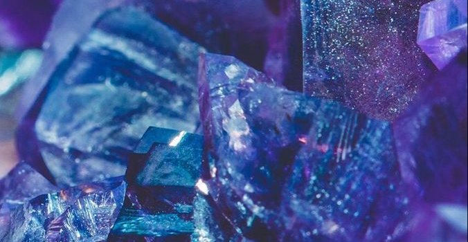 676x1200 crystal wallpaper | Crystal aesthetic, Pretty wallpapers, Crystals