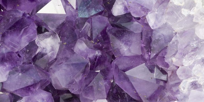 1600x1200 100+] Aesthetic Crystal Wallpapers | Wallpapers.com