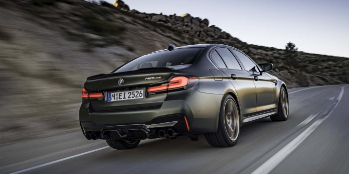 1920x1080 Download Experience luxury driving with the BMW M5 4K Wallpaper | Wallpapers .com