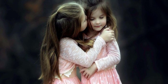 1920x1200 100+] Sisters Pictures | Wallpapers.com