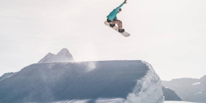 2000x3000 Snowboarding | Depth Effect - Wallpapers Central