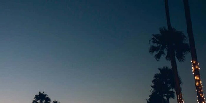 800x1200 Download Sunset Road In San Diego Iphone Wallpaper | Wallpapers.com