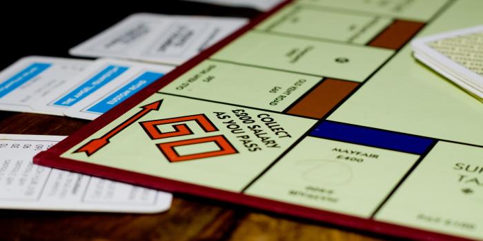 2880x1800 Man Made Monopoly HD Wallpaper