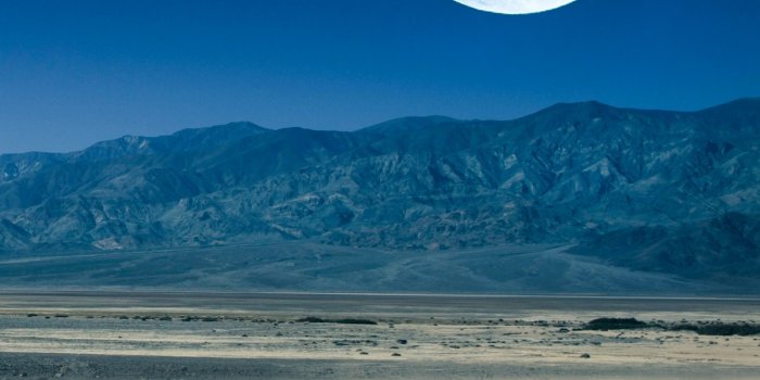 1170x2532 Full moon Wallpaper 4K, Night time, Lake, Body of Water