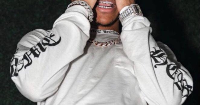 662x1200 Download Take on the challenge with Nardo Wick: Wallpaper | Wallpapers.com