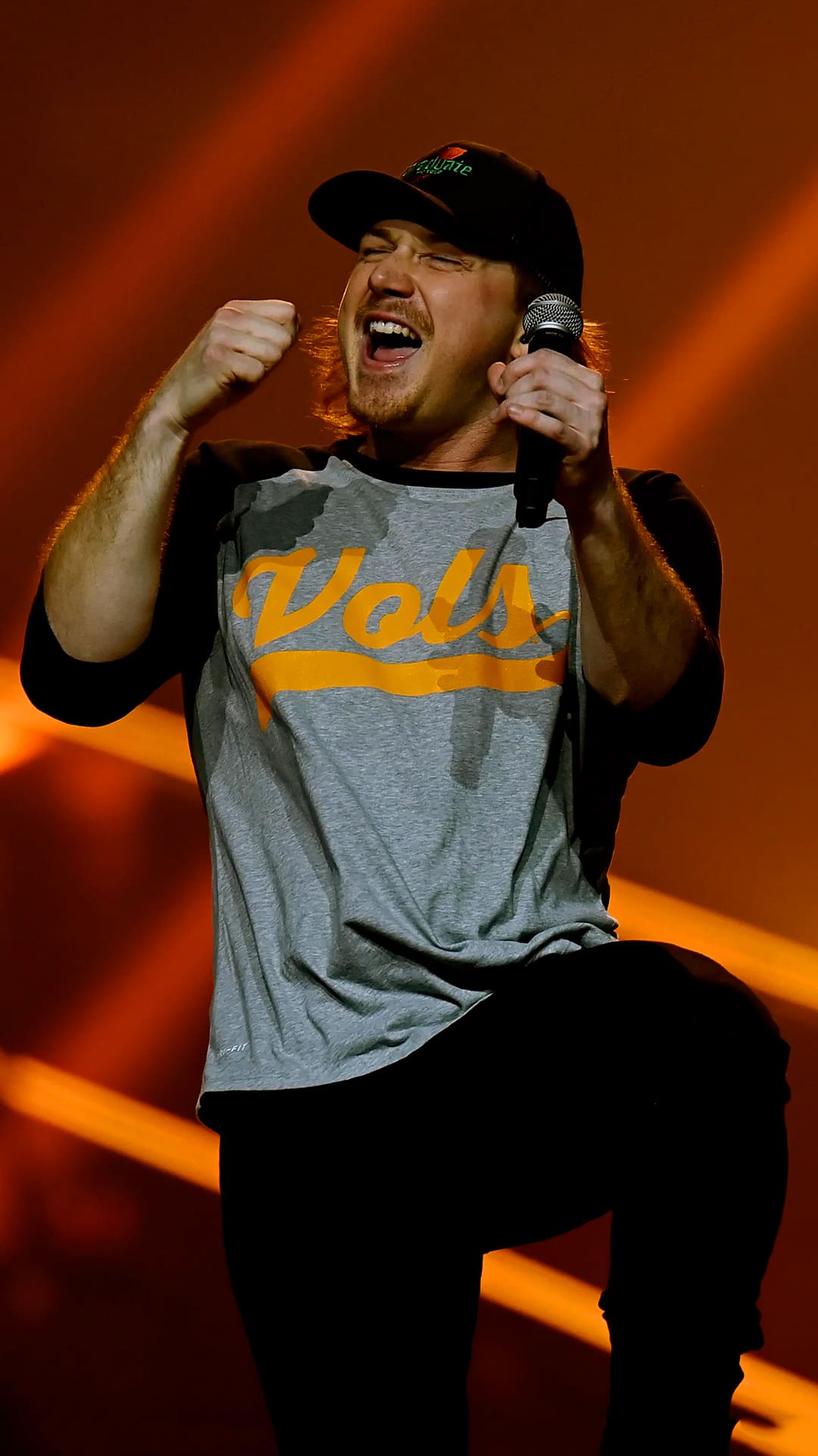 1080x1920 Morgan Wallen Wallpaper - TubeWP