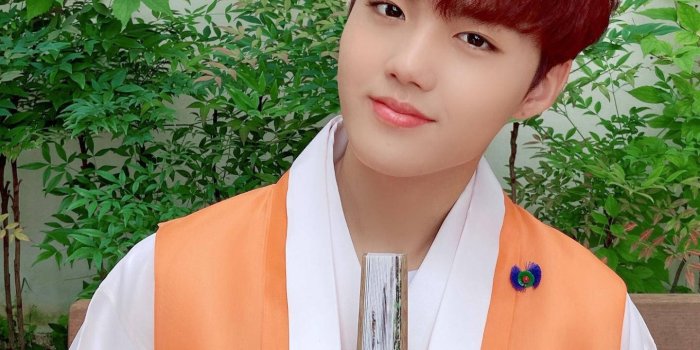 1440x1920 Download Treasure Kim Doyoung Wallpaper | Wallpapers.com