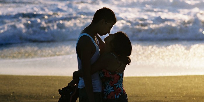 1138x702 Love, Love Story, Love Gallery, Love wallpaper, Love Quotes: Couple Hug  Wallpapers: