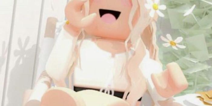 897x1024 Summer Aesthetic Roblox Girl GFX: Wallpapers and More - Graphics Maker