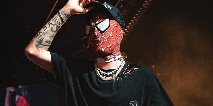 1548x1024 Peso Pluma Dazzles in South Florida Arena Show on Doble P Tour – Billboard