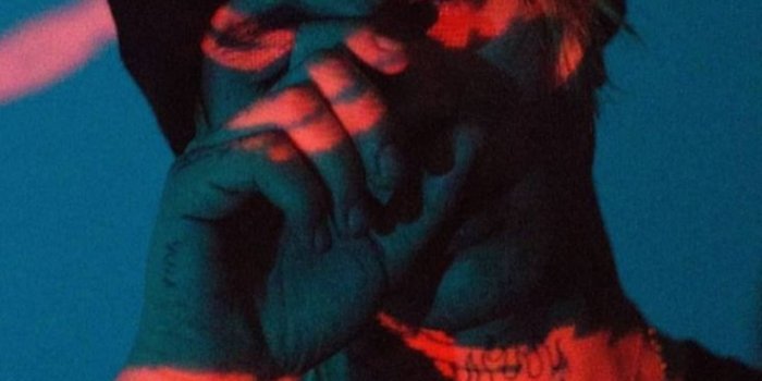 736x1309 Peso Pluma Wallpapers