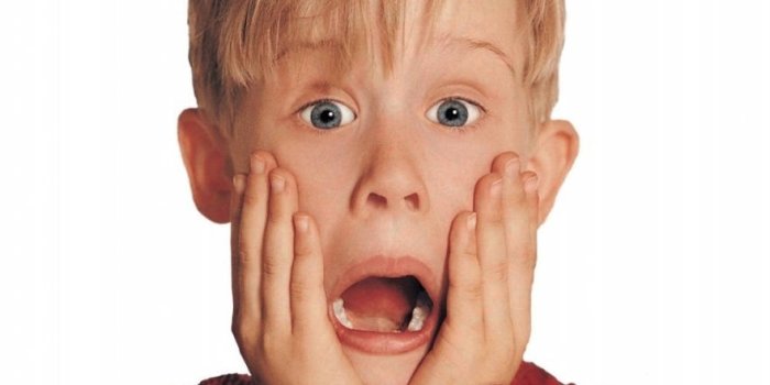 881x1199 Download Home Alone Fan Perspective Wallpaper | Wallpapers.com