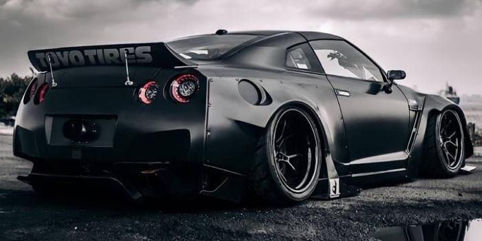 720x1280 Download Nissan R35 GTR wallpaper by W4VYMO - a4 - Free on ZEDGE™ now.  Browse millions of popular car Wallpapers … | Nissan skyline, Nissan gt r,  Nissan skyline gtr