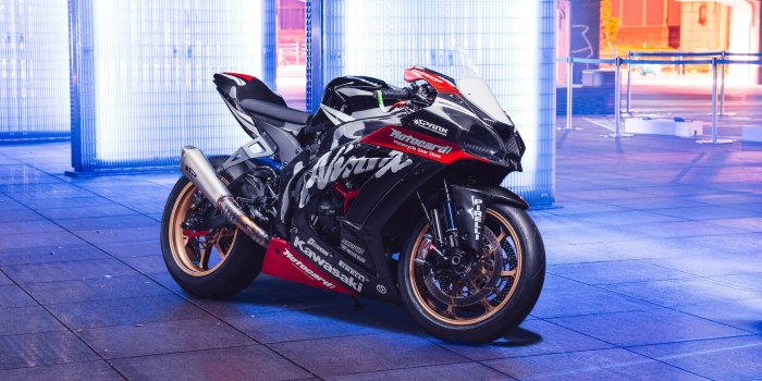 2560x1440 Kawasaki Motorcycle [4K] Wallpapers | BadAssHelmetStore