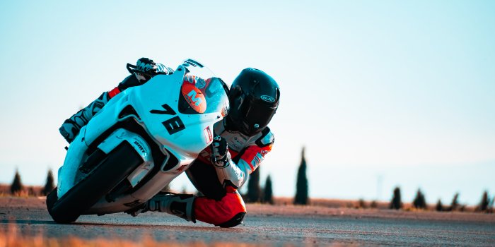 6000x4000 440+ Motorcycle HD Wallpapers and Backgrounds