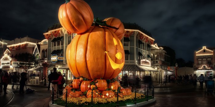 3554x1999 A Disney Halloween Ultra HD Desktop Background Wallpaper for 4K UHD TV :  Widescreen & UltraWide Desktop & Laptop : Tablet : Smartphone