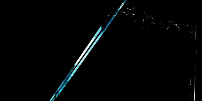 1213x2560 Cracked Screen Wallpaper | WhatsPaper