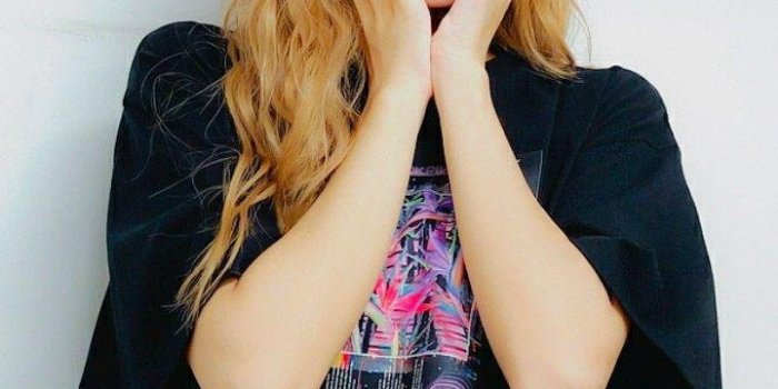 720x1280 Blackpink lisa expression Wallpapers Download | MobCup