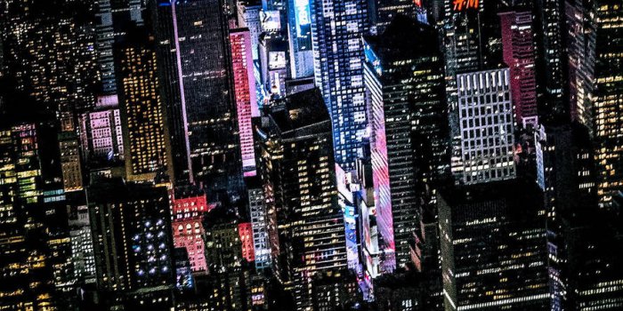 886x1920 Download City Lights New York Night iPhone Wallpaper | Wallpapers.com