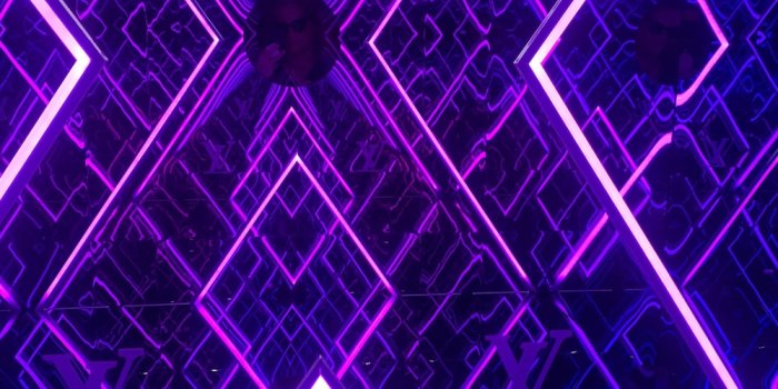 1000x1333 Purple Neon Pictures | Download Free Images on Unsplash