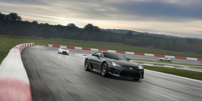 2560x1707 Desktop Wallpapers: The Lexus LFA, RC F, & IS F All Together | Lexus  Enthusiast