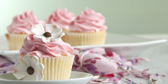 2800x1679 Food Cupcake HD Wallpaper