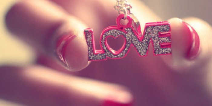 1600x1200 Love Pendant Pink Letters With Heart Association For Love Love Images  Desktop Hd Wallpapers For Mobile Phones And Computer 1920x1200 :  Wallpapers13.com