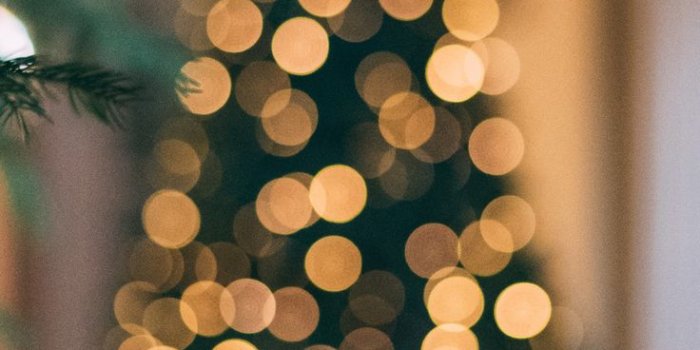 736x1592 Festive Christmas iPhone wallpapers | Wallpaper iphone christmas, Christmas  phone wallpaper, Christmas wallpaper backgrounds