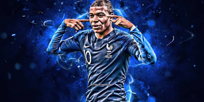 1920x1200 Download Kylian Mbappe Funny Thinking Motion Wallpaper | Wallpapers.com