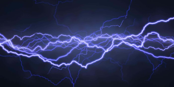 1698x1131 200+] Electricity Pictures | Wallpapers.com