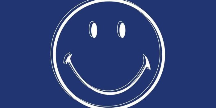 1080x1080 Download Navy Blue Preppy Smiley Face Wallpaper | Wallpapers.com