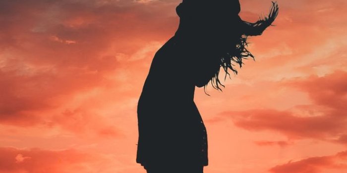 736x1472 Sunset, girl, freedom, outdoor, relaxed, silhouette, 1080x2160 wallpaper |  Shadow pictures, Sunset girl, Sky aesthetic