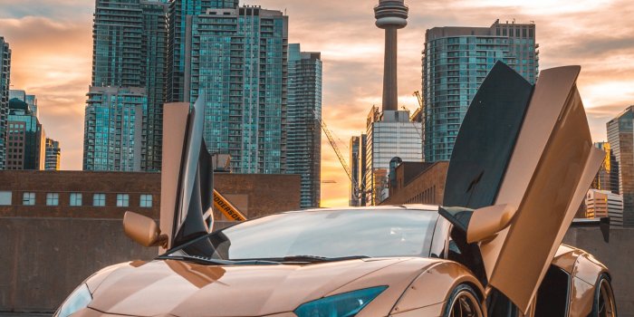 2932x2932 Download wallpaper 2932x2932 golden lamborghini aventador, cn tower, ipad  pro retina, 2932x2932 hd background, 19764
