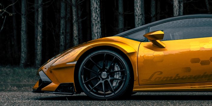2160x3840 Gold Lamborghini Wallpapers (23+ images inside)