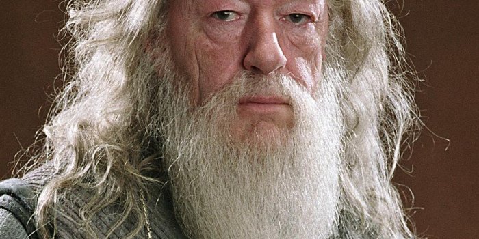 914x1168 Professor Albus Dumbledore Wallpapers