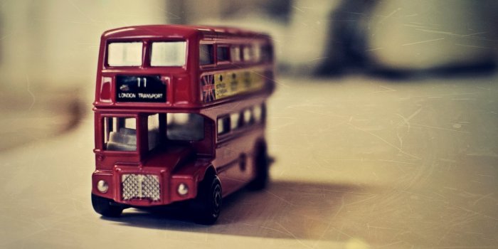 2560x1600 Old English Bus Toy Ultra HD Desktop Background Wallpaper for 4K UHD TV :  Tablet : Smartphone