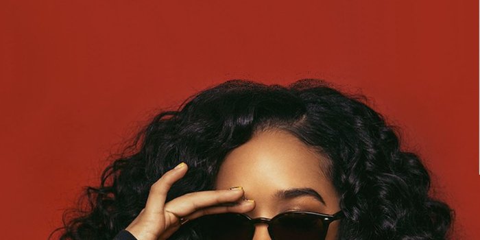 1436x3113 H.E.R Wallpaper | H.e.r singer, Celebrity wallpapers, Pretty girl wallpaper