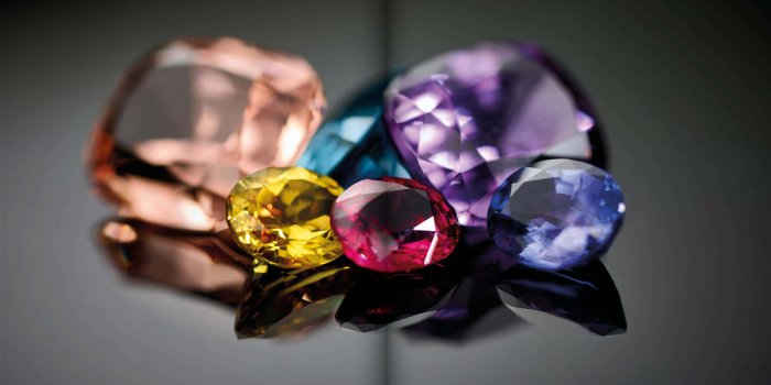 1872x1050 100+] Gemstone Wallpapers | Wallpapers.com