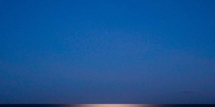 1080x2400 Blue Moon Night – Wallpaper - Chill-out Wallpapers