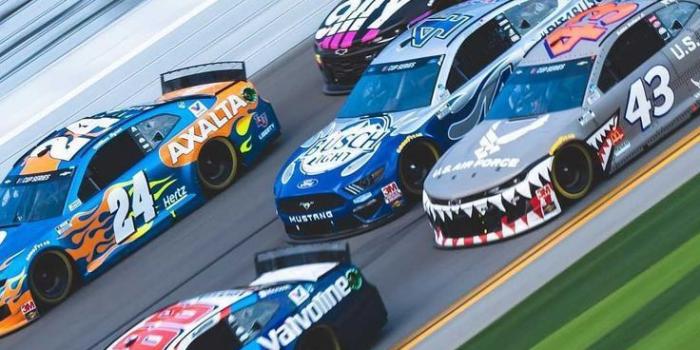 736x1308 NASCAR Wallpaper - iXpap | Nascar cars, Nascar race cars, Race car driving