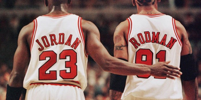1200x928 Michael Jordan Loved Dennis Rodman So Much as a Player That He Had No  Problem Dealing With His Eccentric Personality: 'His Dresses Doesn't Bother  Me, His Hair Doesn't Bother Me'